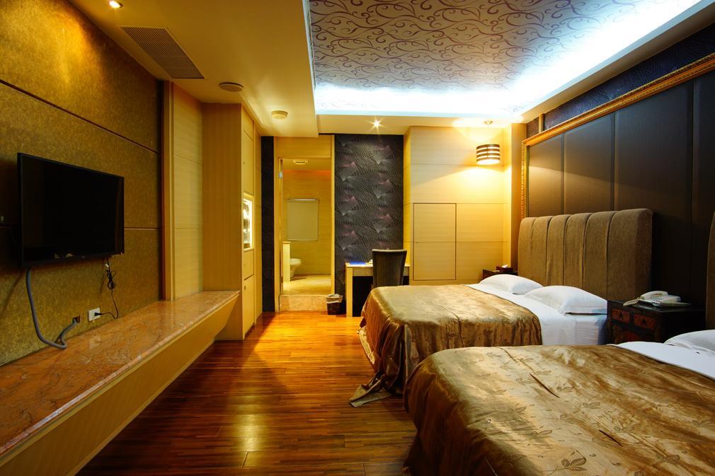 Water City Motel Daya Bagian luar foto